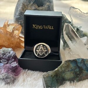 NWT RARE Masonic Master’s Ring Engraved Stainless Steel G  Black & Silver